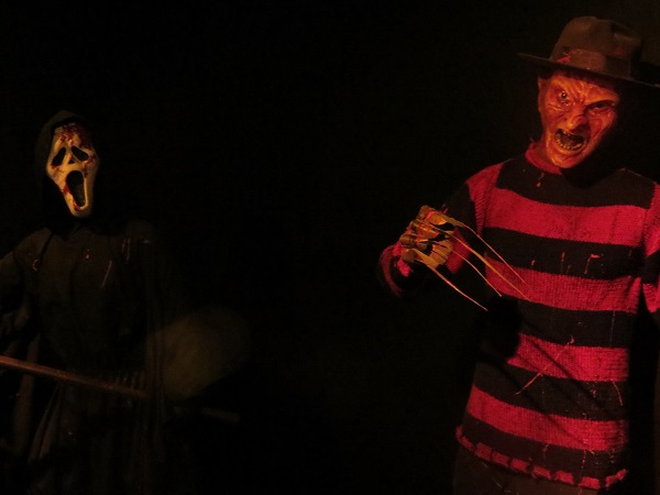 Assassino do Pânico e Freddy Krueger (essa foto ficou de dar medo, fala a verdade)