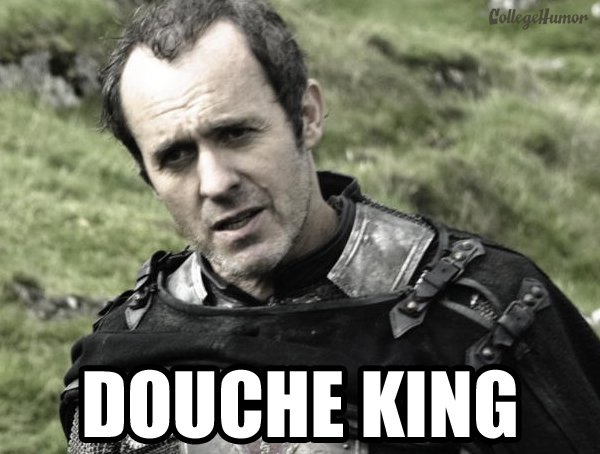 Rei Stannis Baratheon (esse eu achei sacanagem chamarem de "Douche", mas não sei se é porque eu li primeiro os livros e acho que ele é um dos menos fielmente interpretados)